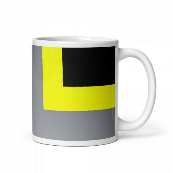 taza gris con amarillo y negro , diseño original