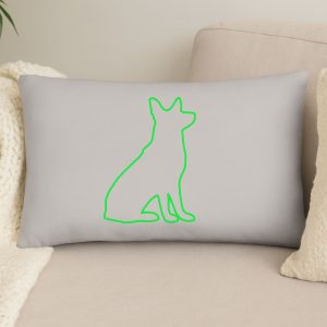 Cojín decorativo con silueta verde de perro sentado — diseño exclusivo Arte Instante