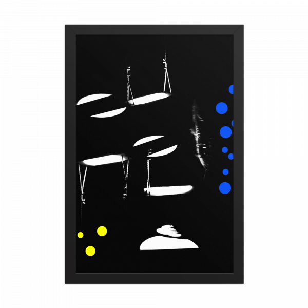 Lámina artística en blanco y negro con toques de azul y amarillo, diseño abstracto geométrico sobre fondo negro.