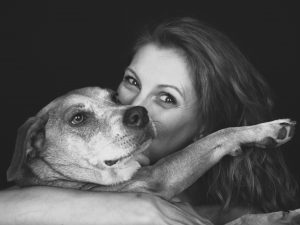 kinga kys fotógrafa emocional con su amigo fiel.
